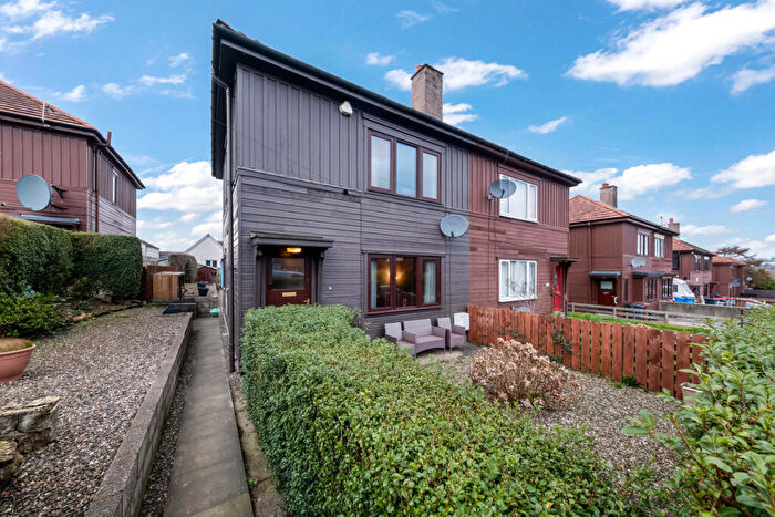 3 Bedroom Semi Detached House For Sale In Alloway Terrace, Dundee, DD4