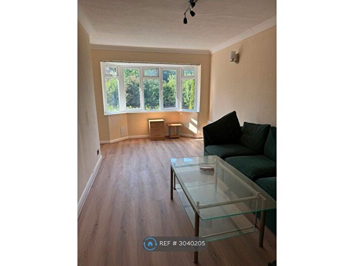 2 Bedroom Maisonette To Rent In Jersey Court, Osterley, TW7
