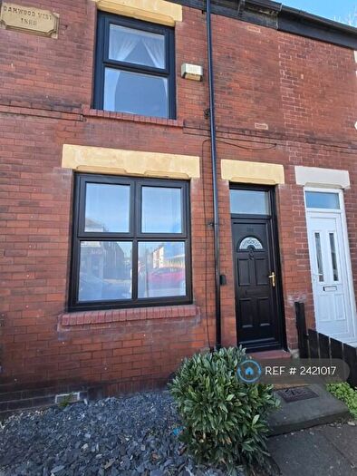 2 Bedroom Terraced House To Rent In Buxton Road, Stockport, SK2