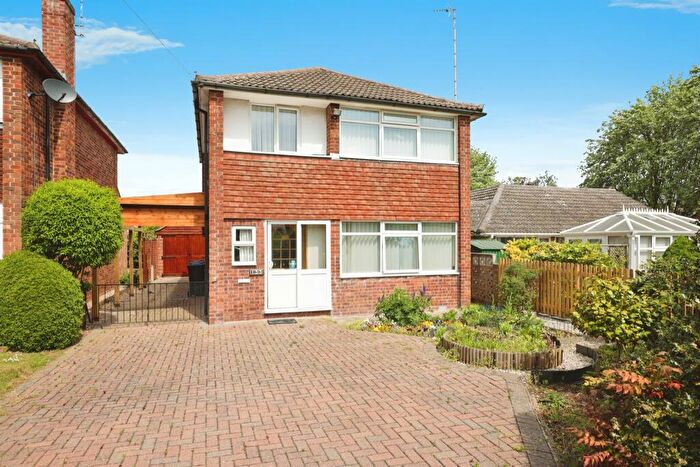 3 Bedroom Detached House For Sale In Lower Street, Rugby, CV21