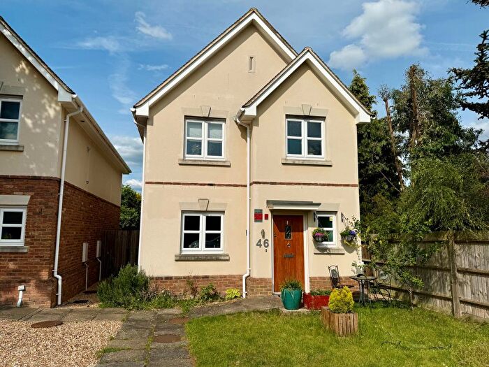 3 Bedroom Detached House To Rent In Northway, Woosehill, RG41