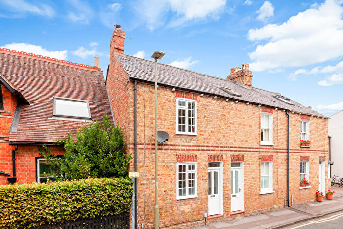 2 Bedroom Terraced House For Sale In Rogers Street, Summertown, OX2