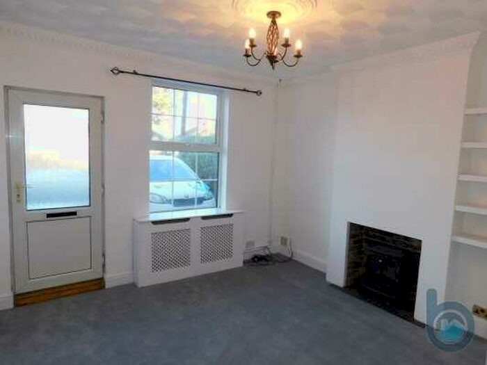 2 Bedroom End Of Terrace House To Rent In Broadway, Peterborough, Cambridgeshire, PE7