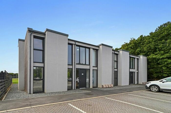 1 Bedroom Flat To Rent In Shrubland Road, Mistley, Manningtree, CO11