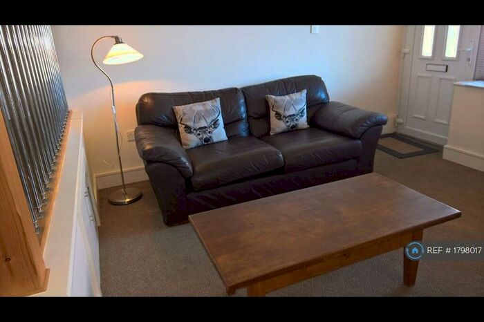 Studio To Rent In Chesterfield Road, Sheffield, S8