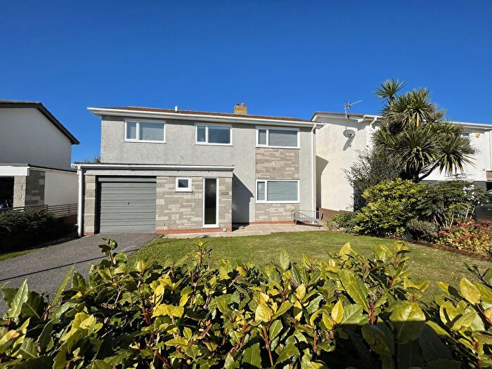 4 Bedroom Detached House To Rent In Curlew Road, Porthcawl, CF36