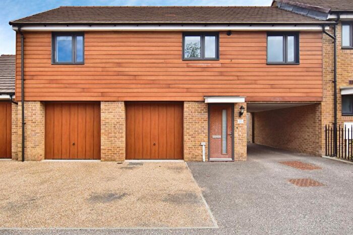 2 Bedroom House For Sale In Whatman Drive, Maidstone, ME14
