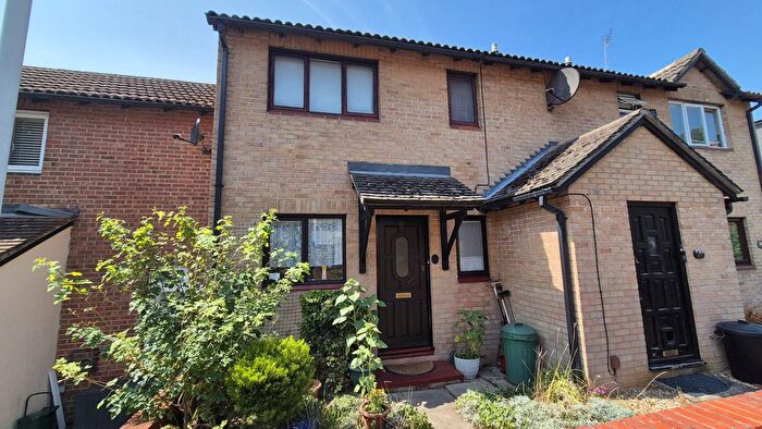 1 Bedroom Maisonette To Rent In Sedley Grove, Harefield, UB9