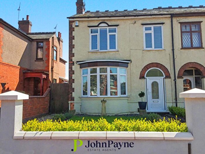 3 Bedroom Semi-Detached House For Sale In Binley Road, Coventry, CV3