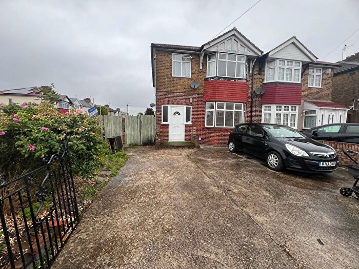 3 Bedroom Semi-Detached House To Rent In Star Road, Uxbridge, UB10