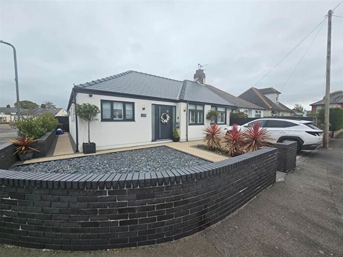 3 Bedroom Semi-Detached Bungalow For Sale In Greenfield Road, Rhwbina, Cardiff, CF14