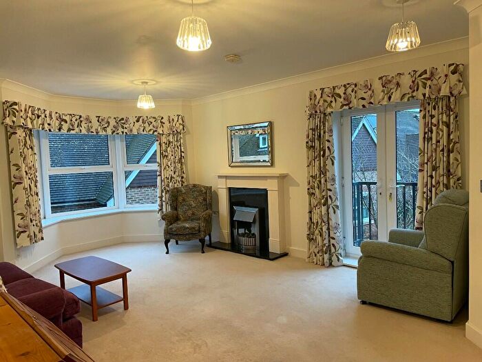 2 Bedroom Retirement Property For Sale In Parham House, Bramshott Place, King George's Drive, Liphook, Hampshire, GU30