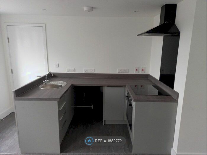 1 Bedroom Flat To Rent In St. James Street, Weston-Super-Mare, BS23