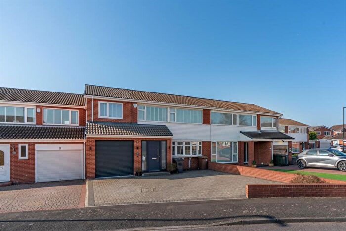 4 Bedroom Detached House To Rent In Agricola Gardens, Hadrian Park, NE28