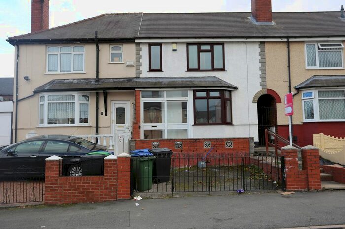 4 Bedroom Terraced House To Rent In Cup Villas, Cupfields Avenue, Tipton, West Midlands, DY4