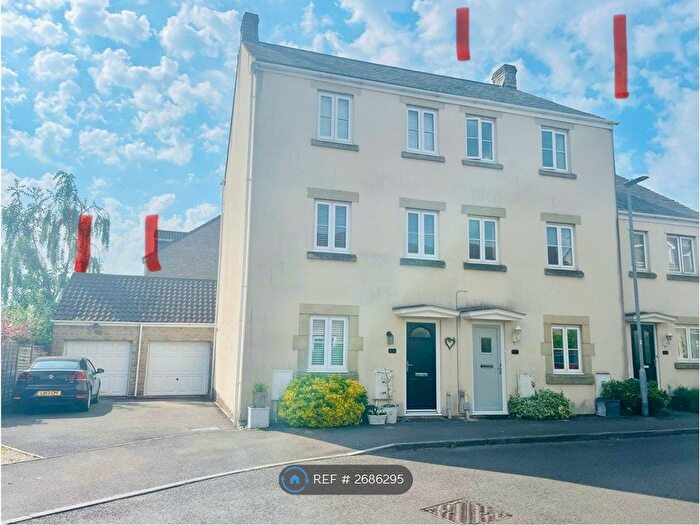 4 Bedroom Terraced House To Rent In Wallington Way, Frome, BA11