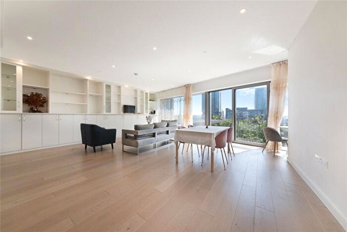 2 Bedroom Apartment To Rent In Park Drive, London, E14