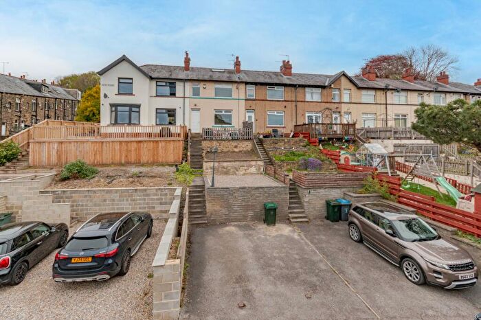 3 Bedroom Terraced House For Sale In Ayrton Crescent, Bingley, West Yorkshire, BD16