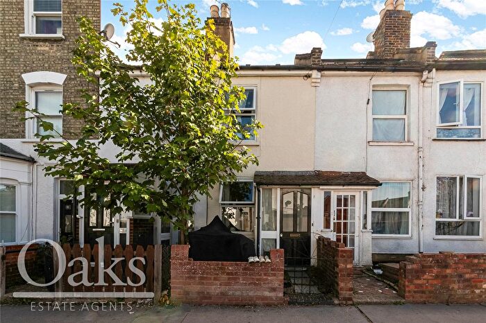 2 Bedroom Terraced House For Sale In Cobden Road, South Norwood, SE25