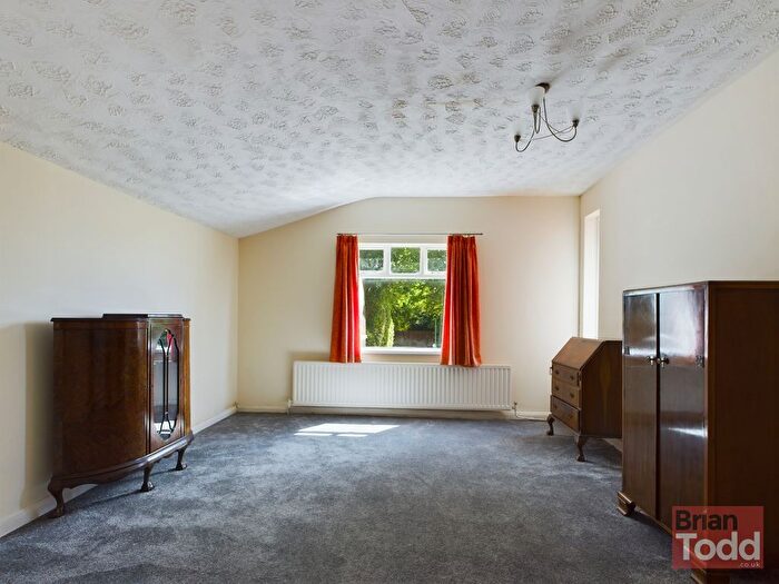 5 Bedroom Detached House For Sale In Curran Road, Larne, BT40