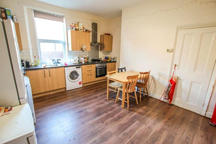 4 Bedroom House To Rent In £pppw - Chester Street, Sandyford, NE2