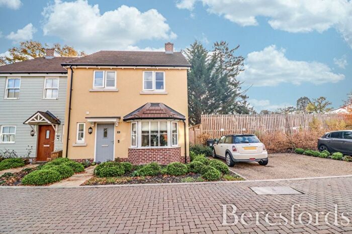 3 Bedroom Semi-detached House For Sale In Wildflower Meadow, Black Notley, CM77