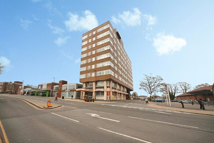 1 Bedroom Flat For Sale In Church Street, Dunstable, LU5