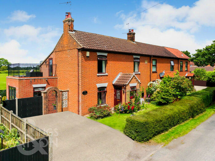 3 Bedroom End Of Terrace House For Sale In Pound Lane, Fleggburgh, Great Yarmouth, NR29