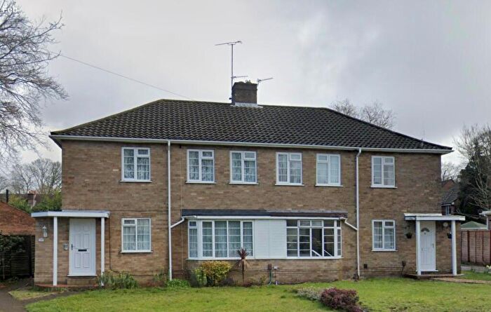 2 Bedroom Maisonette For Sale In Bramdean Road, Southampton, SO18