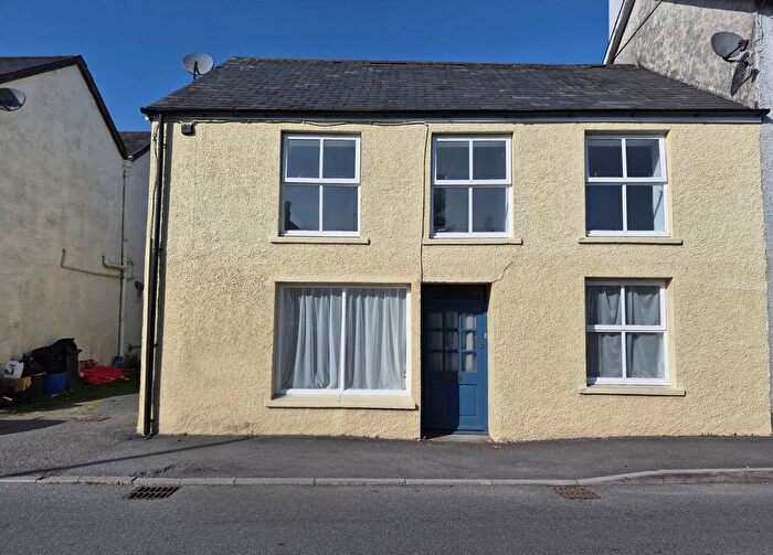 4 Bedroom Semi Detached House For Sale In Pontrhydfendigaid Road, Tregaron, SY25