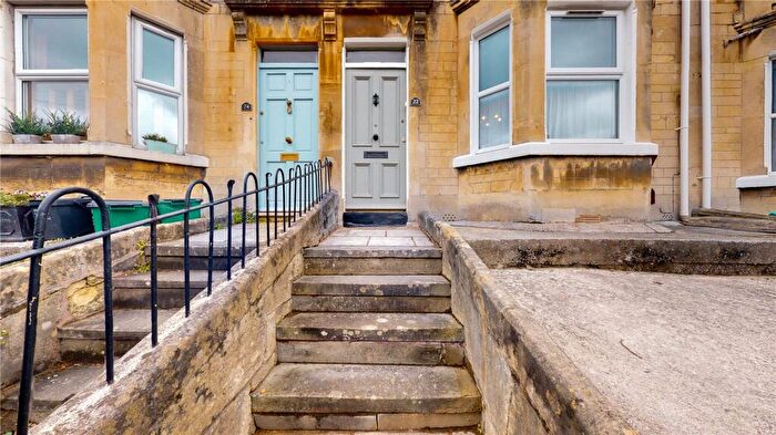 4 Bedroom House To Rent In Millmead Road, BA2