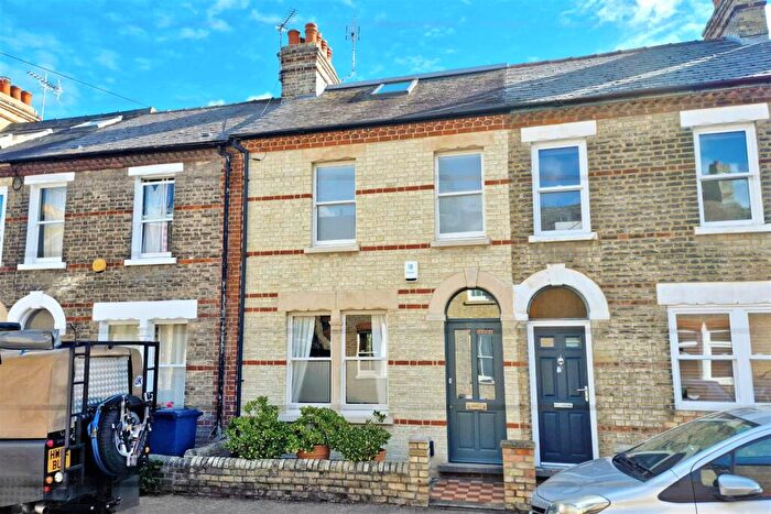 3 Bedroom Terraced House For Sale In Ross Street, Cambridge, CB1