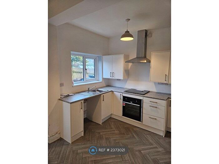 2 Bedroom Terraced House To Rent In Mansfield Road, Sheffield, S12