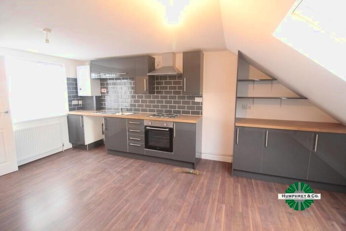 3 Bedroom Maisonette To Rent In Wilson Road, East Ham, E6