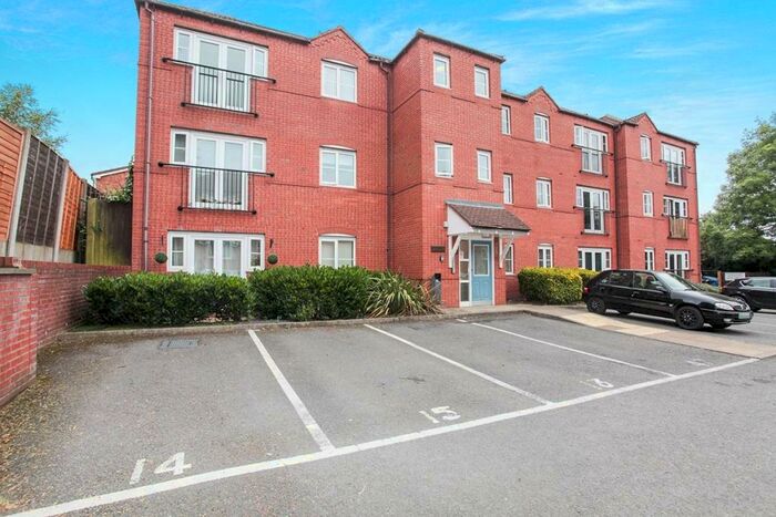 1 Bedroom Flat To Rent In Flat Nuneaton Road, Bedworth, Warwickshire, CV12