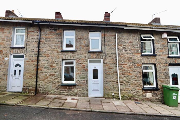 2 Bedroom Terraced House To Rent In George Street, New Tredegar, NP24