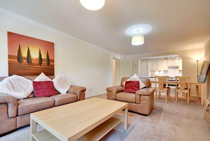 2 Bedroom Flat To Rent In Kip Marina Village, Inverclyde, Inverkip, PA16