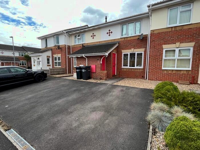 2 Bedroom Terraced House To Rent In Compton Close, Taunton, TA2