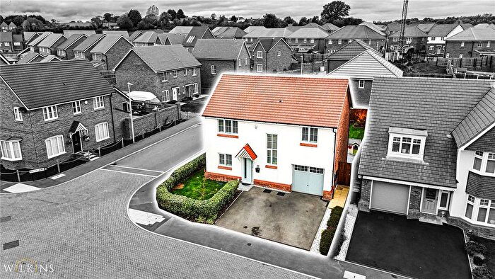 4 Bedroom Detached House For Sale In Polar Avenue, Nuneaton, Warwickshire, CV10