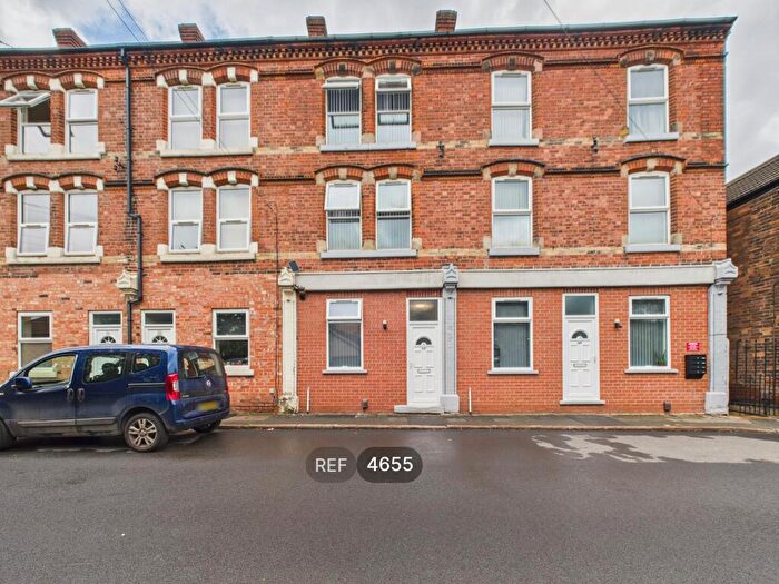 2 Bedroom Terraced House To Rent In Lincoln Street, Nottingham, NG6
