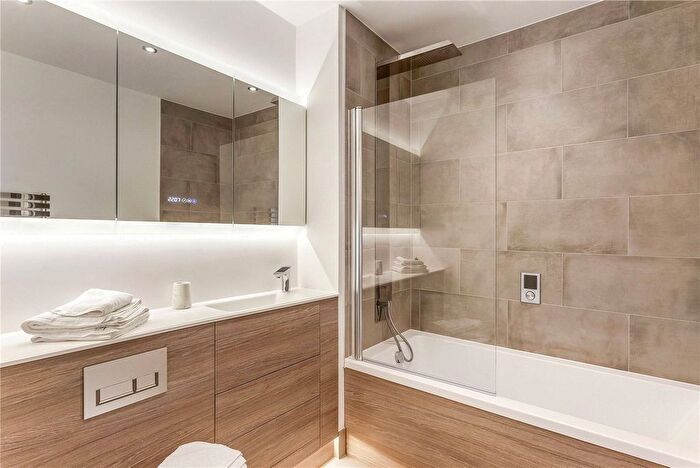 1 Bedroom Flat For Sale In Dylon Riverside, Purbeck Gardens, London, SE26