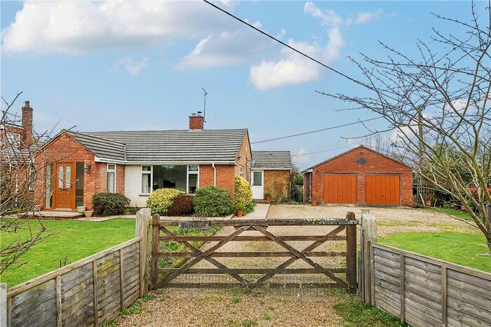 3 Bedroom Detached Bungalow For Sale In Carters Clay, Lockerley, Romsey, SO51