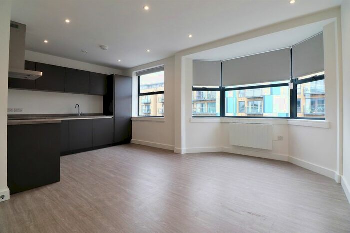 1 Bedroom Flat To Rent In 19-21 Homesdale Road, Bromley, Kent BR2