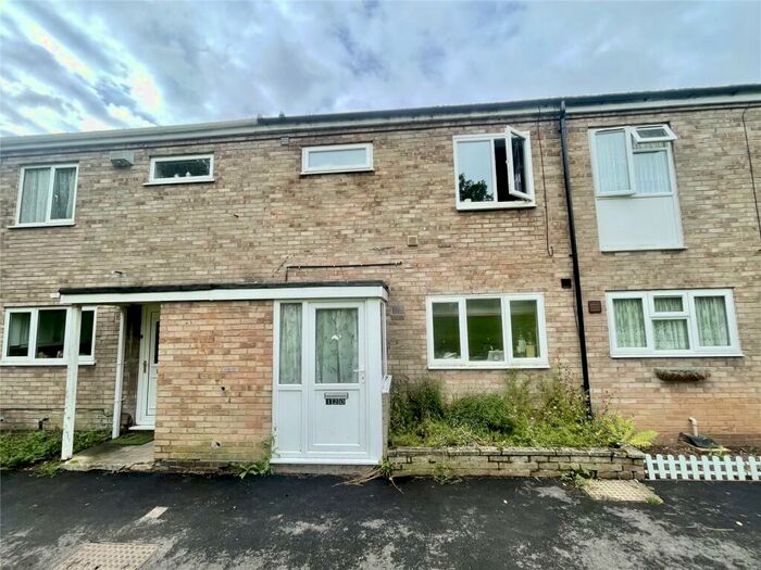 3 Bedroom Terraced House To Rent In Wishaw Close, Redditch, Worcestershire, B98