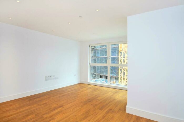 1 Bedroom Flat To Rent In Queensland Road, Highbury, London, N7