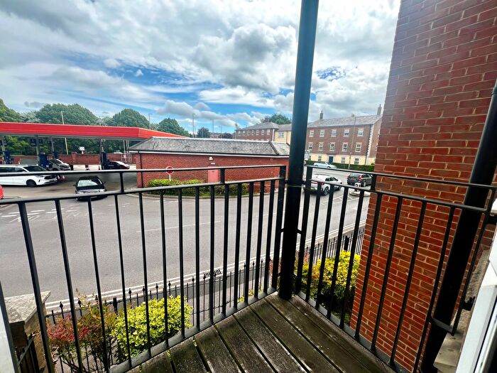 1 Bedroom Flat To Rent In Limborough Road, Wantage, OX12