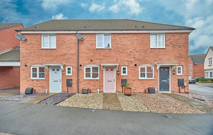 2 Bedroom Terraced House For Sale In Navy Close, Burbage, Hinckley, LE10