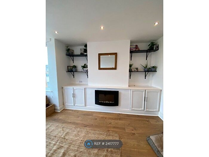 1 Bedroom Flat To Rent In Lower Penwortham, Preston, PR1