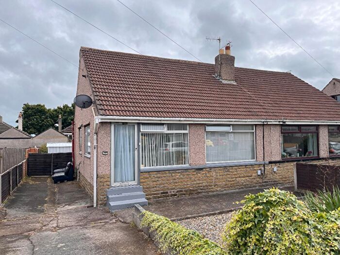 2 Bedroom Semi-Detached Bungalow For Sale In Rochester Avenue, Westgate, Morecambe, LA4