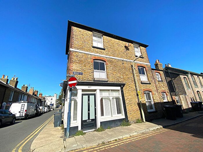 1 Bedroom Flat To Rent In Bexley Street, Whitstable, CT5